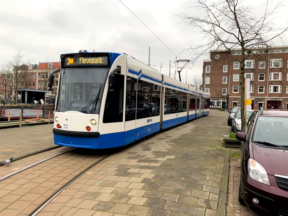 Lijn 3 op de eindhalte Korte Zoutkeetsgracht