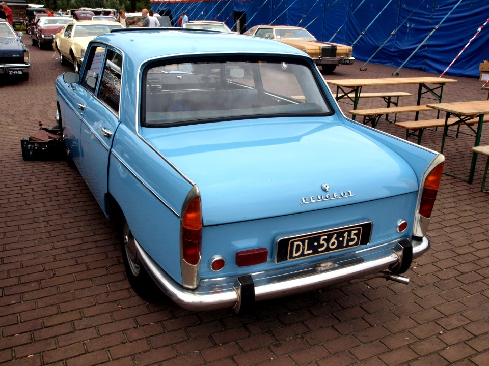 Ligth blue Peugeot 404, Dutch licence registration DL-56-15 p1