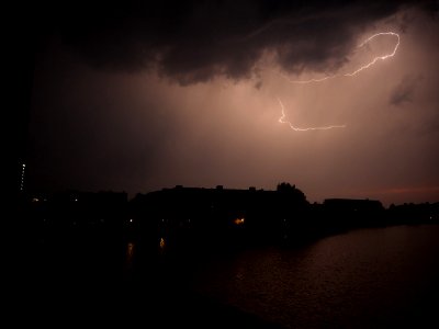 Lightning at thunderstorm from Spandauer-See-Brücke 01