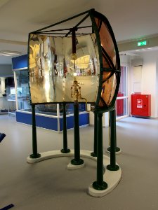 Lighthouse-mirrors glass pic5