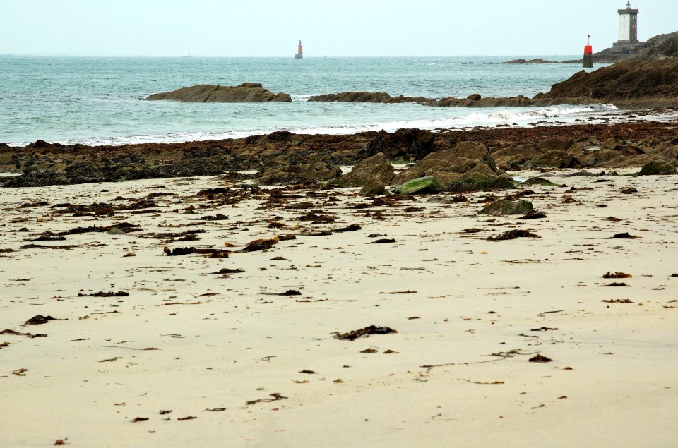 Lighthouse-Plage-de-Portez-20060525-015
