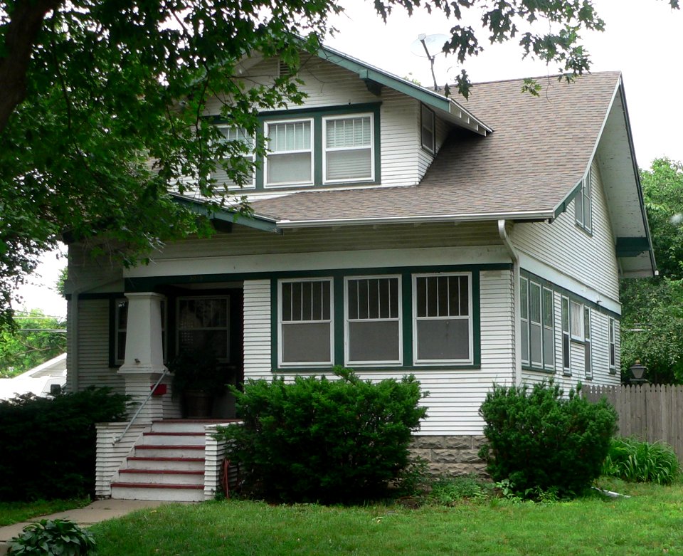 Lincoln, Nebraska 5010 Leighton Ave