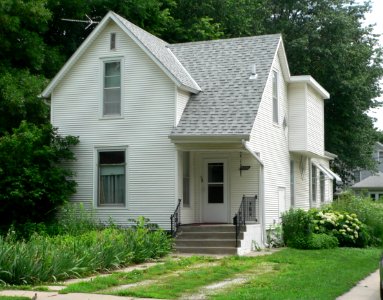 Lincoln, Nebraska 5235 Walker Ave