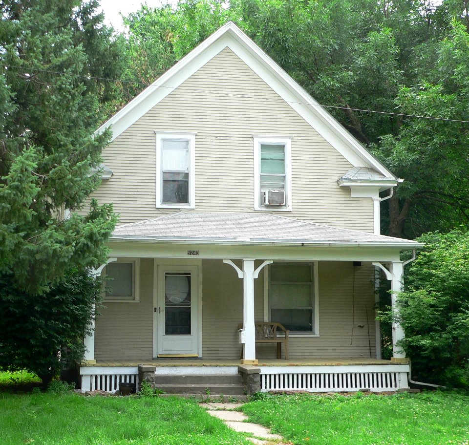 Lincoln, Nebraska 5243 Walker Ave
