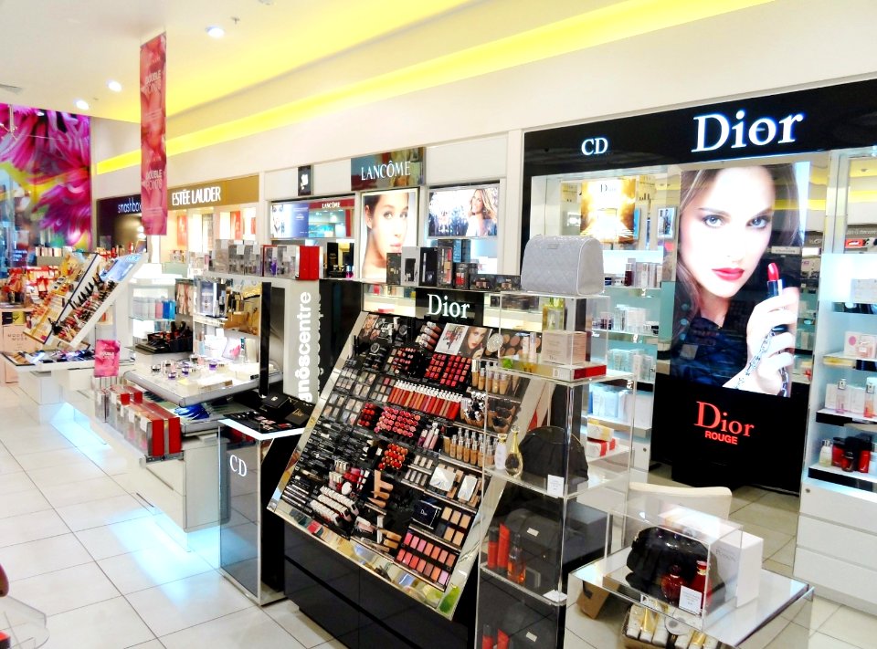 Life Pharmacy Westfield Albany cosmetics 2013