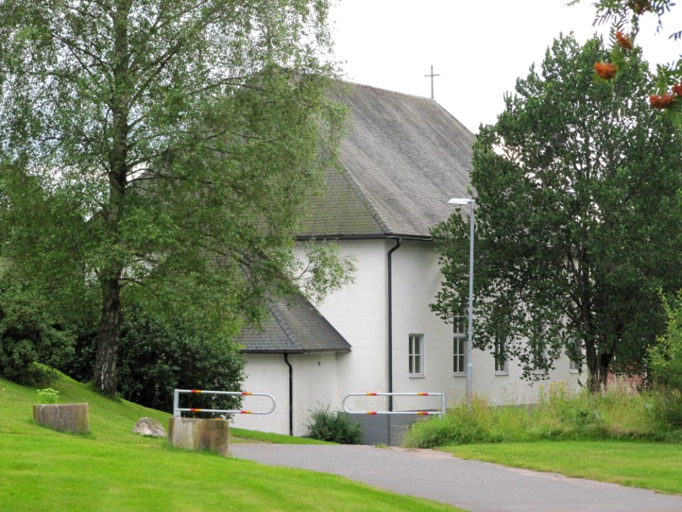 Limmareds kyrka ext1