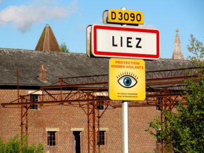 Liez (Aisne) city limit sign