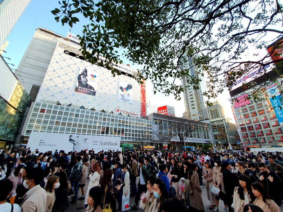Life as usual in Shibuya during Covid19 outbreak