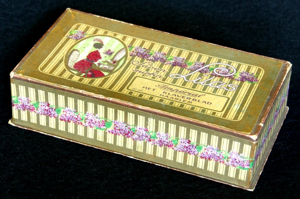 Lilas Savon doos, Impérial, Het Klaverblad, Haarlem, foto 3
