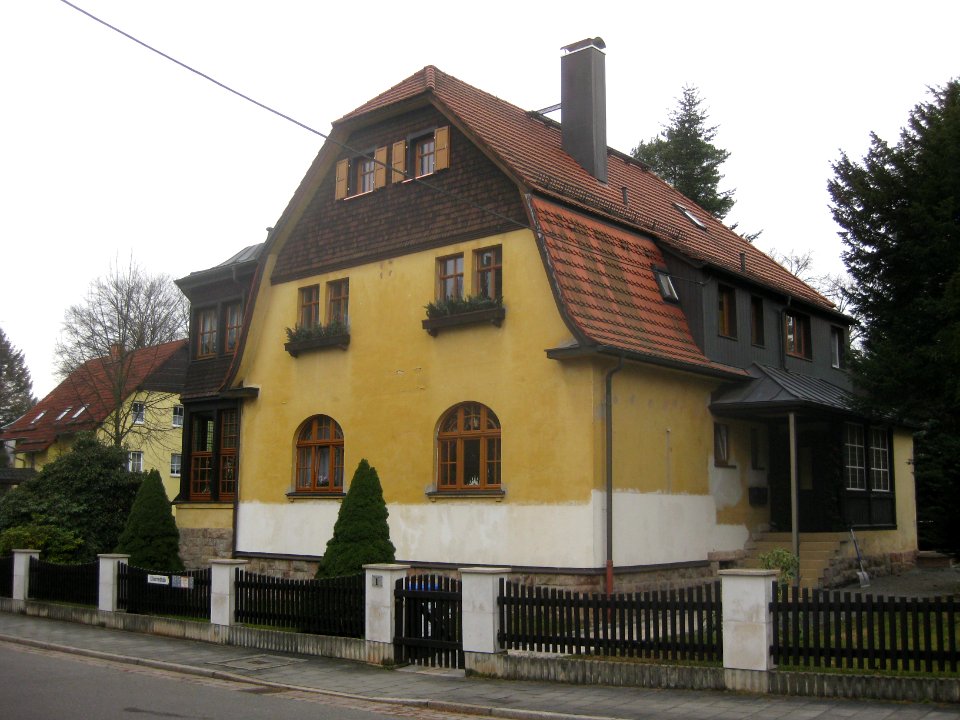 Liliencronstraße 1