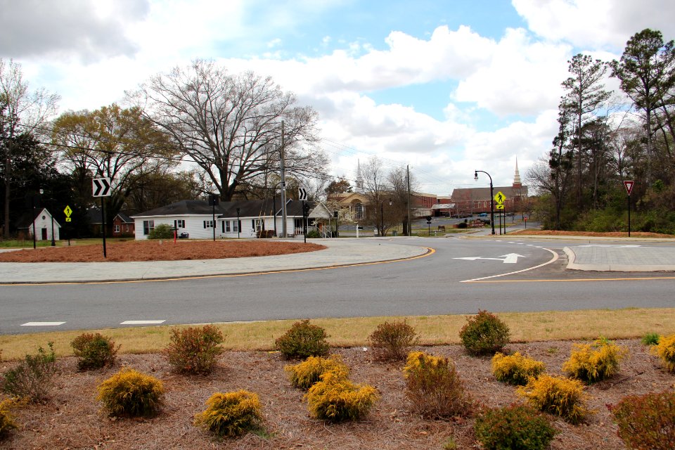 Lilburn roundabout, March 2017