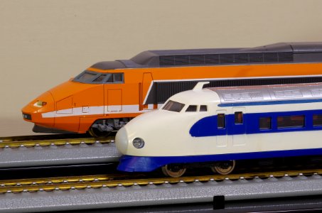 Lima TGV Sud-Est & 0 Series Shinkansen