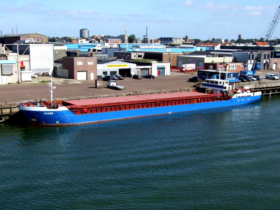 Liliana at IJmuiden