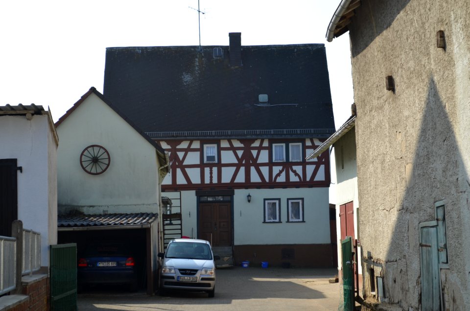 Limbach, Quellenstraße 3