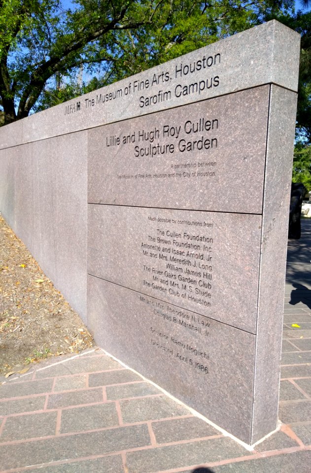 Lillie and Hugh Roy Cullen Sculpture Garden A