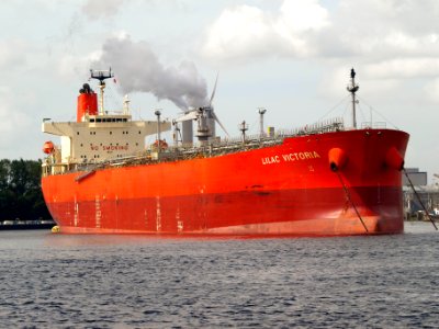 LILAC VICTORIA - IMO 9589815