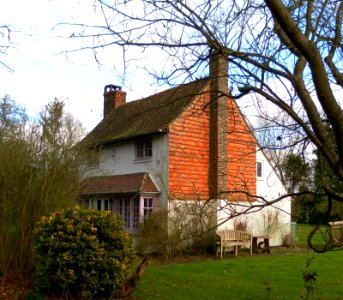 Lilac Cottage, Donkey Lane, Fernhill, Crawley (IoE Code 363341)