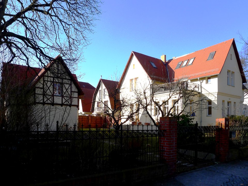 Lindenallee 44 (Berlin-Westend)