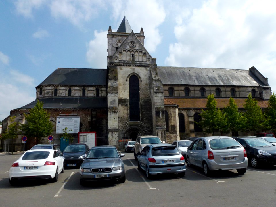 Lillers (Pas-de-Calais) église Saint-Omer PA00108334, latéral