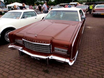 Lincoln Continental, Dutch licence registration 65-YB-33 (1973) p2