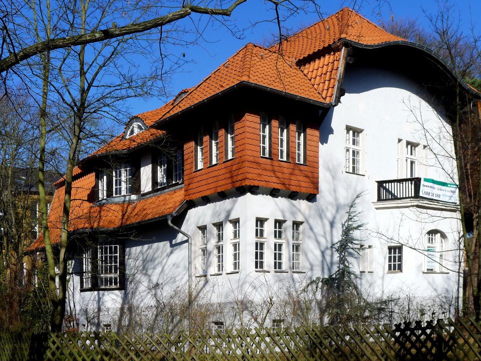 Lindenallee 21 (Berlin-Westend)