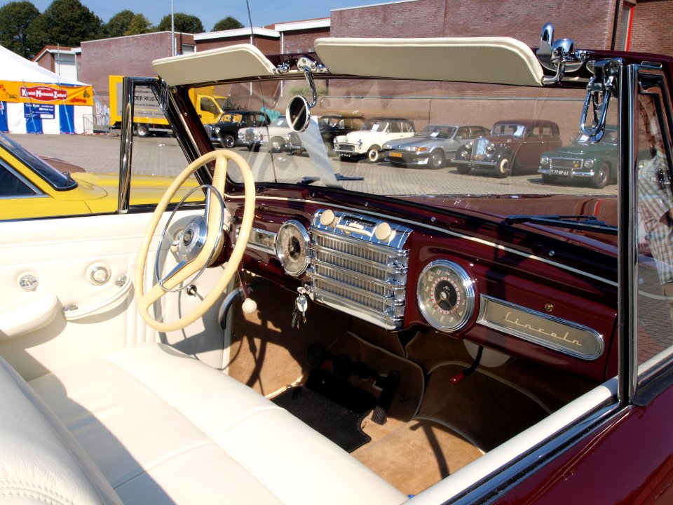 Lincoln Continental Cabriolet photo-69