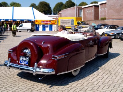 Lincoln Continental Cabriolet photo-49
