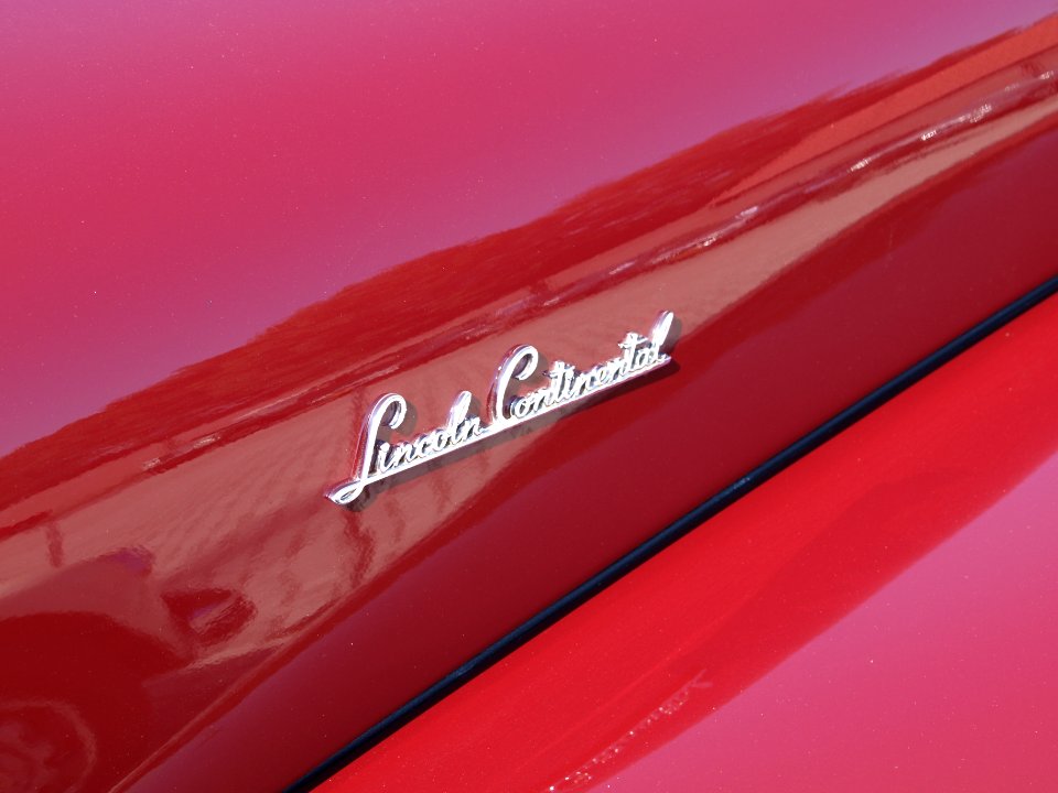 Lincoln Continental Cabriolet photo-50