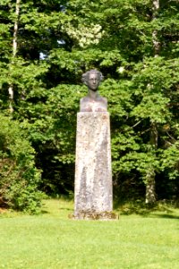 Linderhof König-Ludwig-II.-Büste bjs190903-01