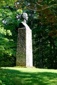 Linderhof König-Ludwig-II.-Büste bjs190903-02