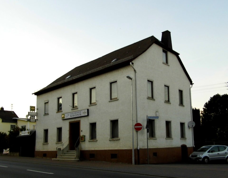 Lindenholzhausen, Frankfurter Straße 24