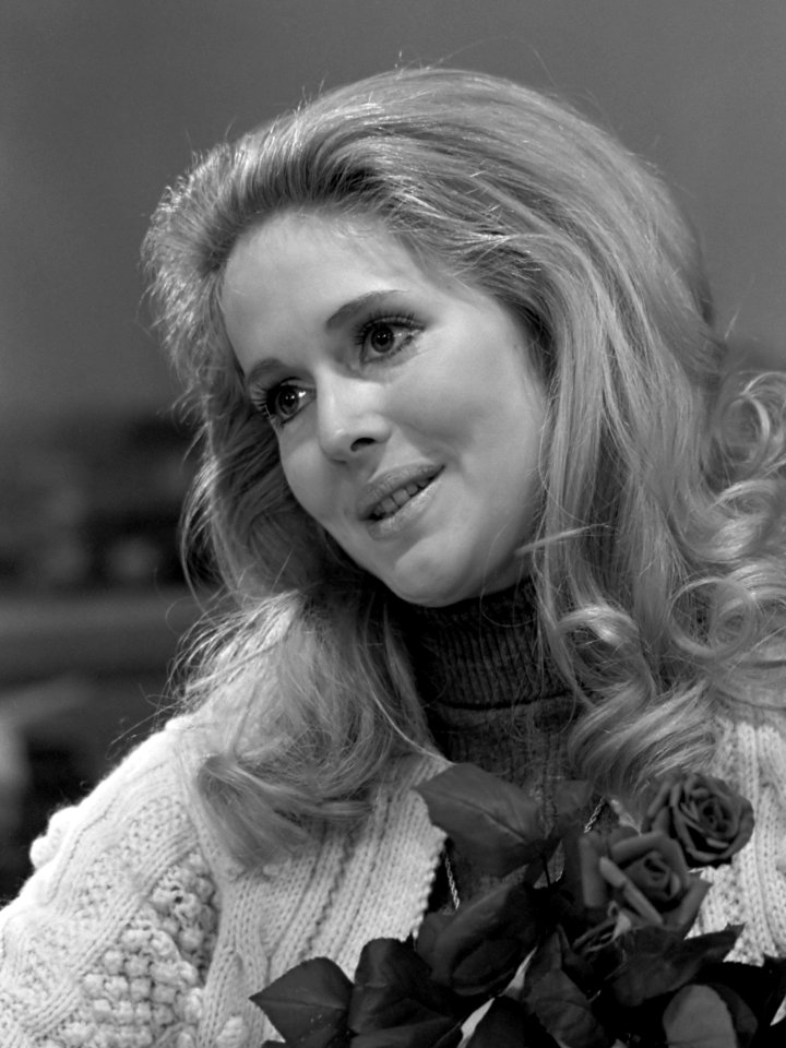 Linda Marshall (1970)