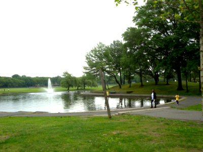Lincoln Park lake JC jeh photo