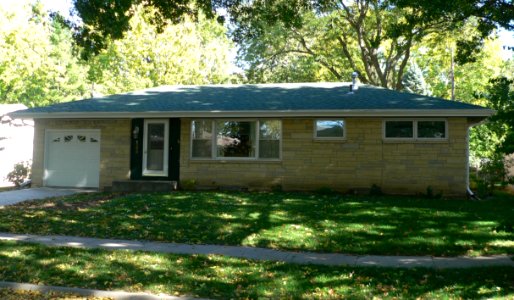 Lincoln, Nebraska 2000 Manor Dr