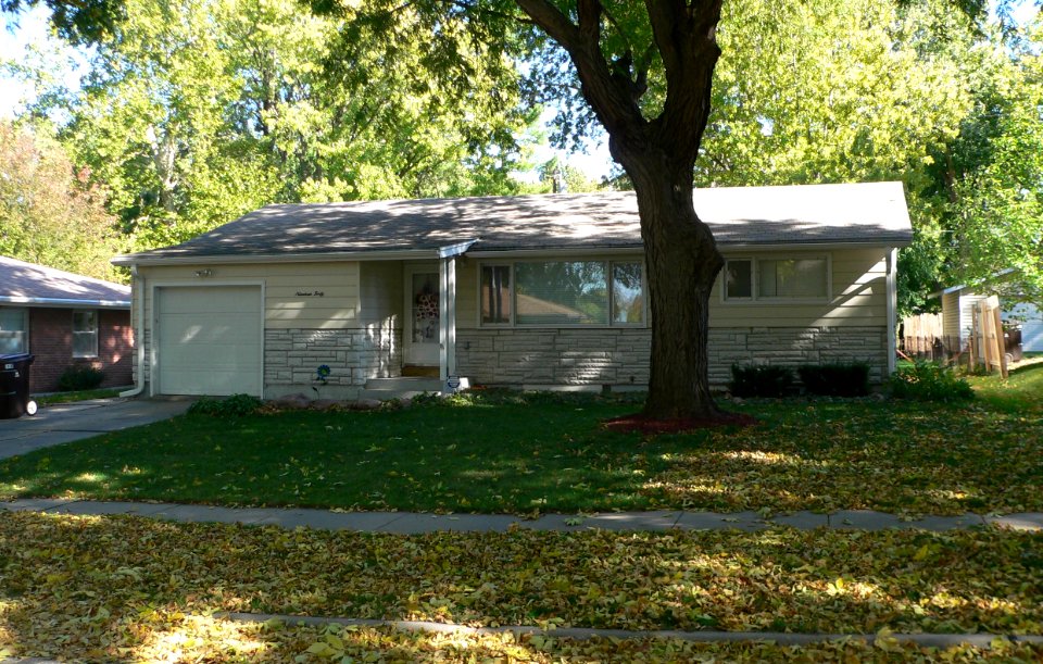 Lincoln, Nebraska 1940 Manor Dr