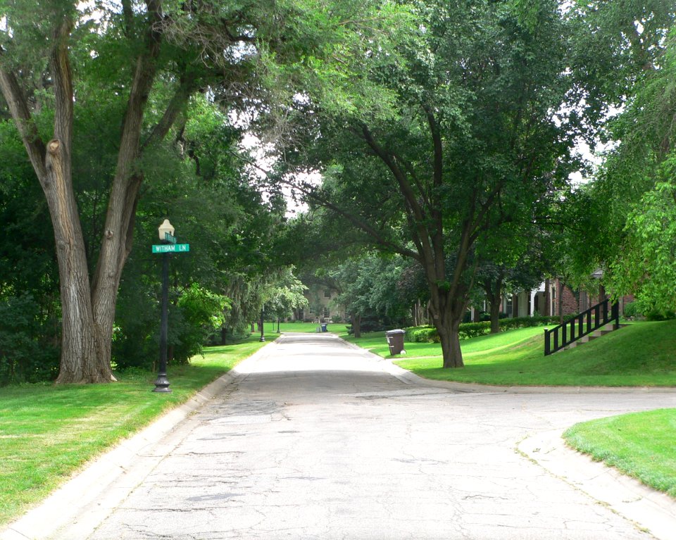 Lincoln, Nebraska W Pershing x Witham Ln