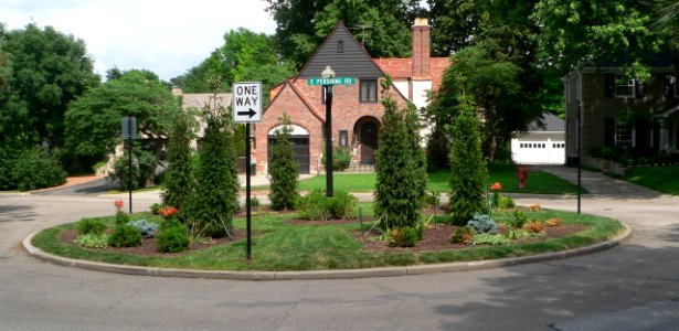 Lincoln, Nebraska E Pershing x Kings Hwy circle