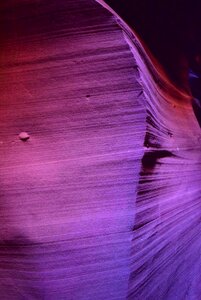 Linear flow antelope canyon mysterious