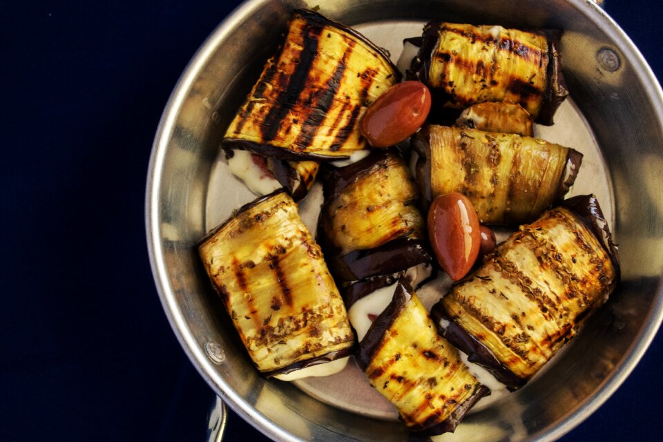 Aubergine vegetable stuffed