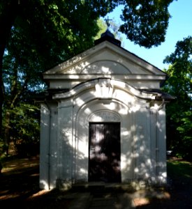 Limburg, Kreuzkapelle auf dem Greifenberg, Front