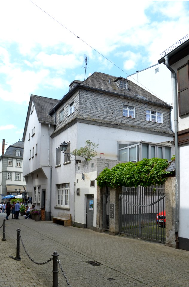 Limburg, Kornmarkt 1 (Front an der Fleischgasse)