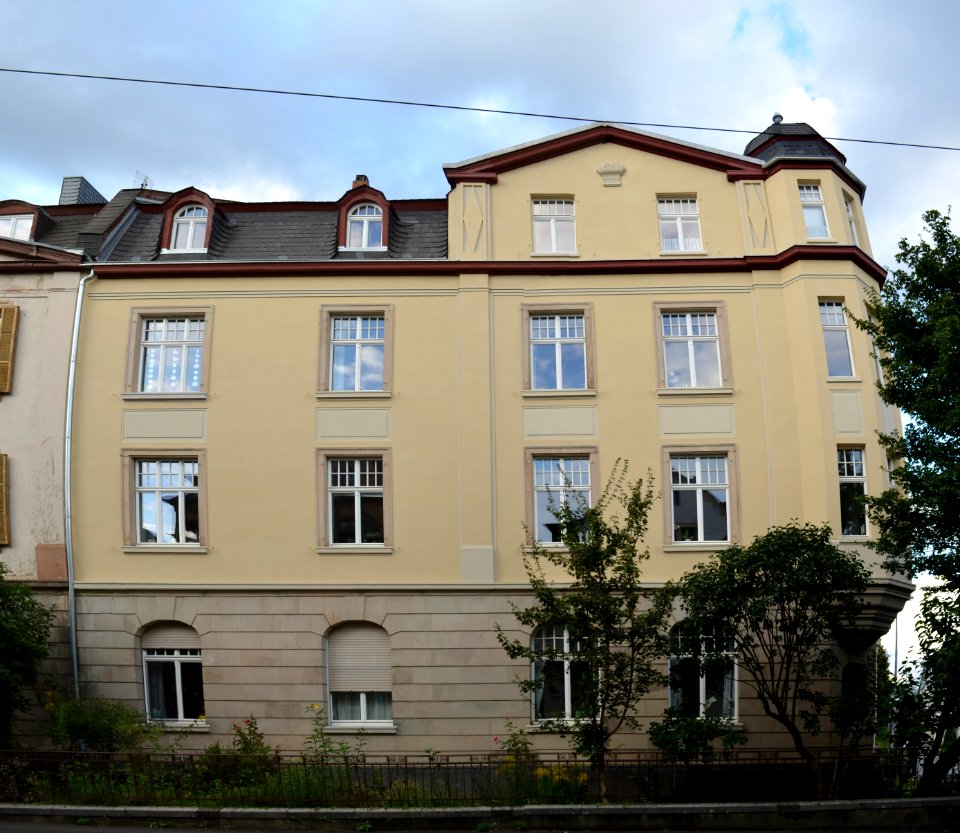 Limburg, Walderdorffstraße 1 (1)