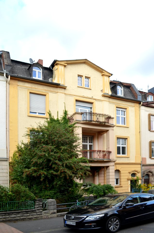 Limburg. Parkstraße 20 (1)