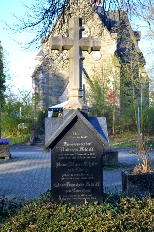Limburg, Hauptfriedhof, Grab Andreas Schlitt