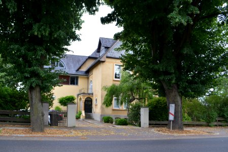 Limburg-Staffel, Koblenzer Straße 1 (1)