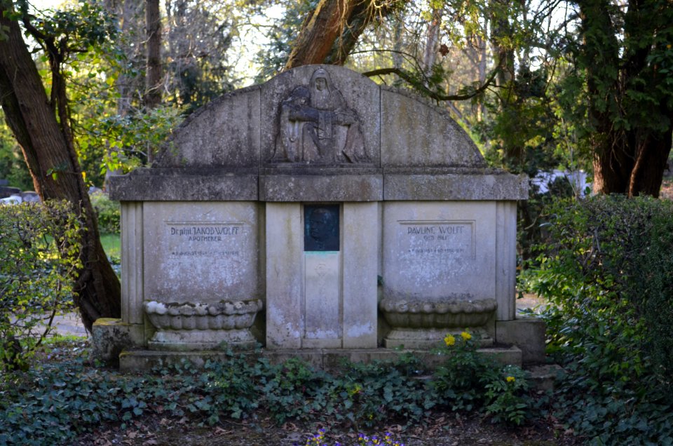 Limburg, Hauptfriedhof, Grab Jakob Wolff