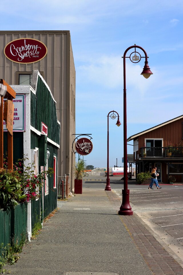 Coastal street lamp town