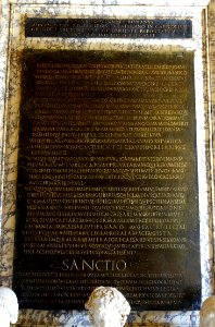 Lex de Imperio Vespasiani, inscribed with law whereby the Senate and People of Rome instated Emperor Vespasian, Roman, 69-70 AD, bronze - Musei Capitolini - Rome, Italy - DSC06069