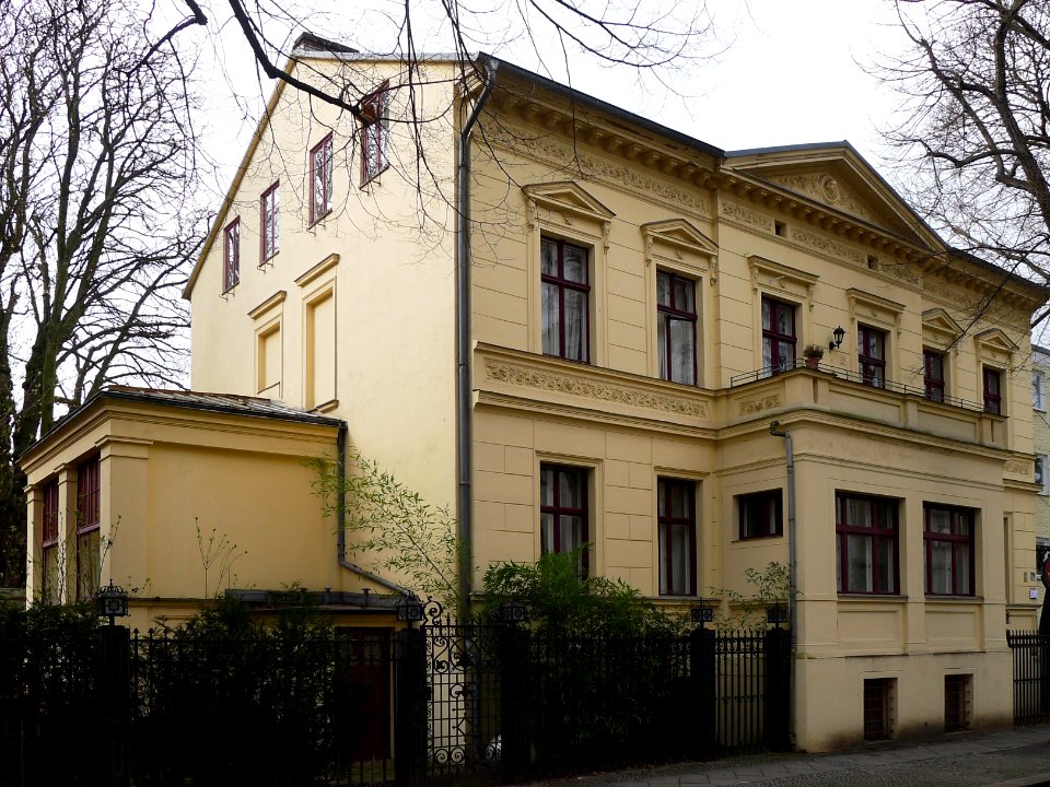 Leydenallee 79 (Berlin-Steglitz)