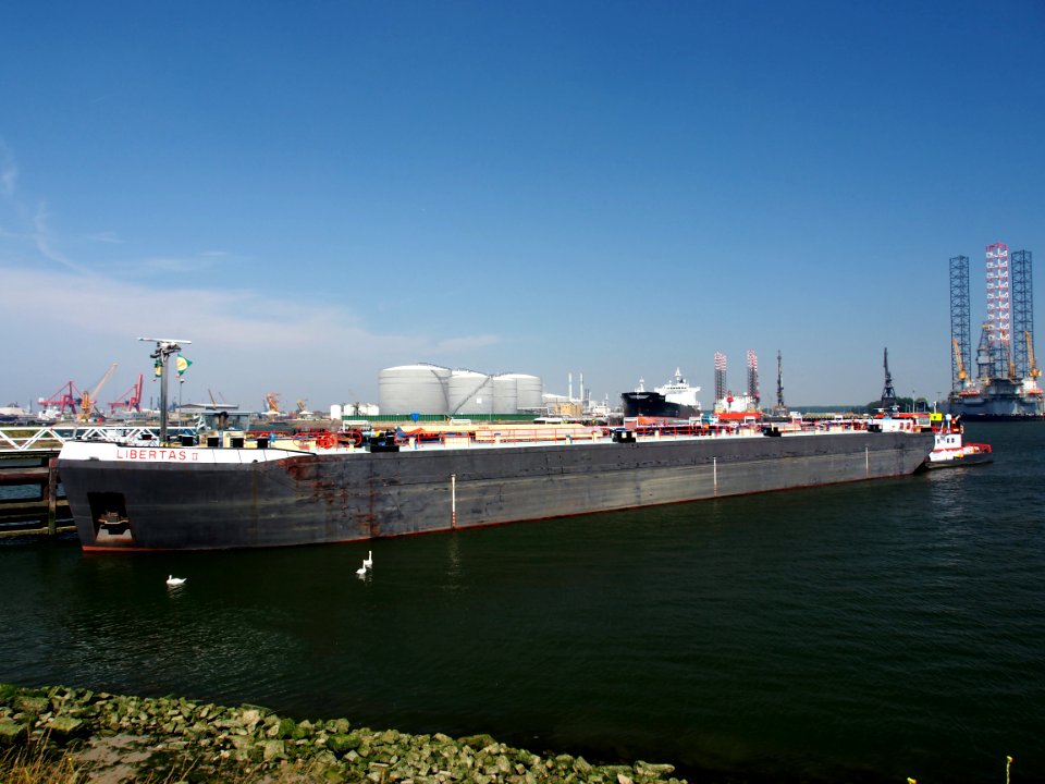 Libertas II (ship, 2006) - ENI 02327518 & Liberte - ENI 08023091, Welplaathaven, Port of Rotterdam